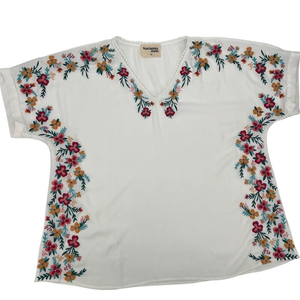 Savanna Jane White Floral Embroidered Blouse